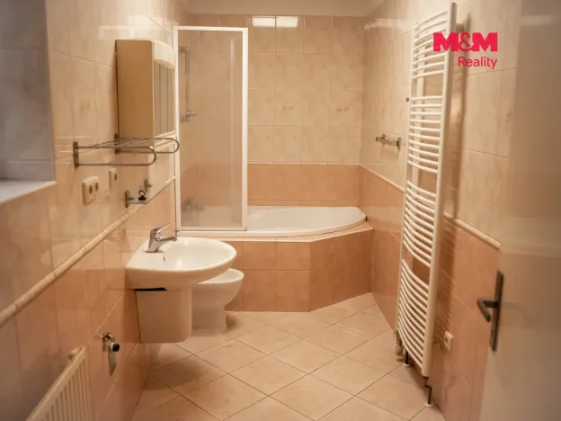 Prodej bytu 2+1, Krnov - Pod Bezručovým vrchem, K Můstku, 66 m2