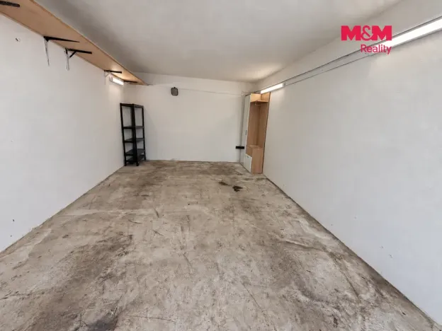 Prodej garáže, Karviná - Mizerov, tř. 17. listopadu, 19 m2