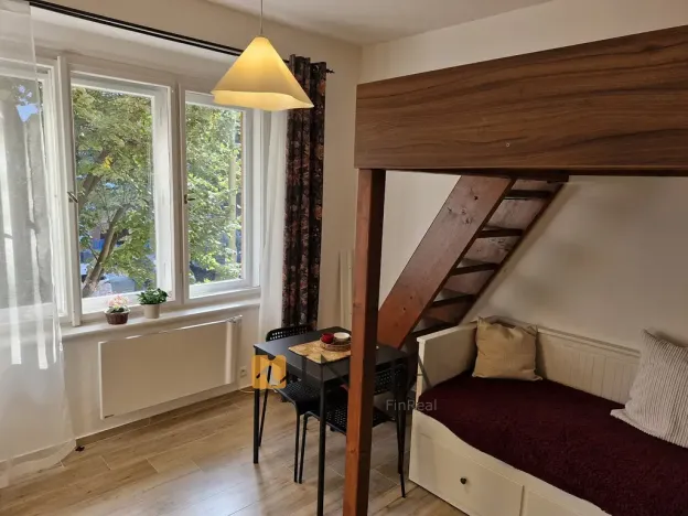 Pronájem bytu 1+kk, Praha - Bubeneč, Terronská, 25 m2