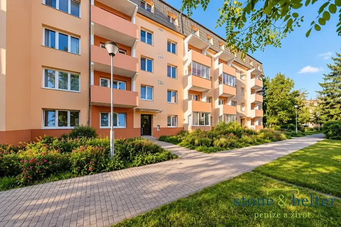 Pronájem bytu 2+kk, Znojmo, Pražská sídl., 53 m2