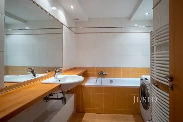 Pronájem bytu 5+1, Praha - Žižkov, Krásova, 114 m2