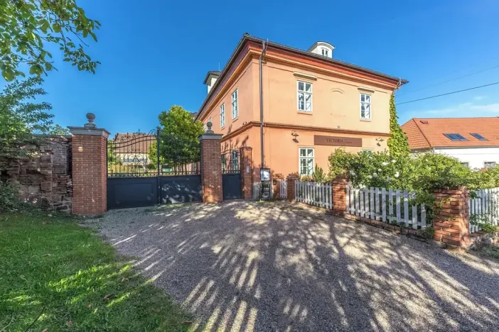 Prodej zemědělské usedlosti, Hobšovice, 825 m2