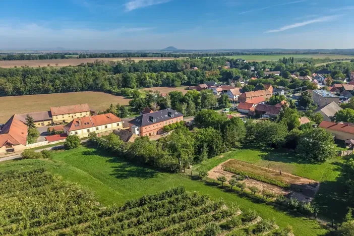 Prodej zemědělské usedlosti, Hobšovice, 825 m2