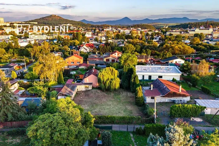 Prodej pozemku pro bydlení, Teplice, Šípková, 738 m2