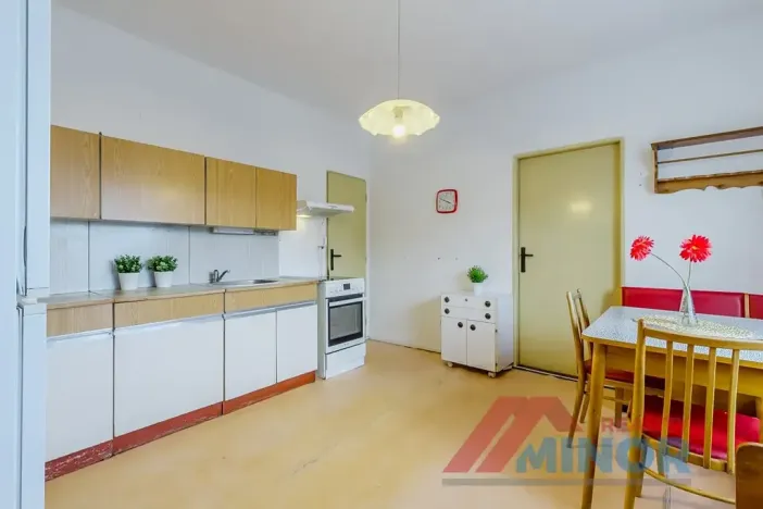 Prodej rodinného domu, Řisuty, 190 m2