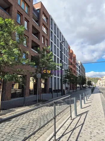 Pronájem bytu 2+kk, Praha - Smíchov, Nádražní, 56 m2