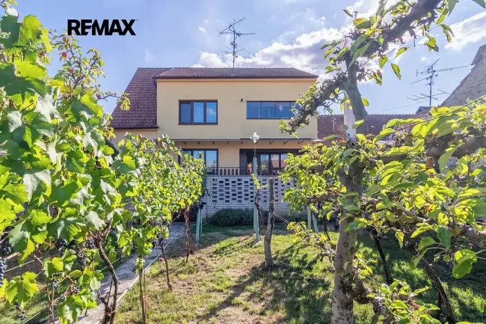 Prodej rodinného domu, Tvrdonice, Příční, 225 m2
