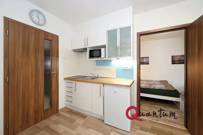 Pronájem bytu 3+1, Praha - Krč, Milevská, 61 m2