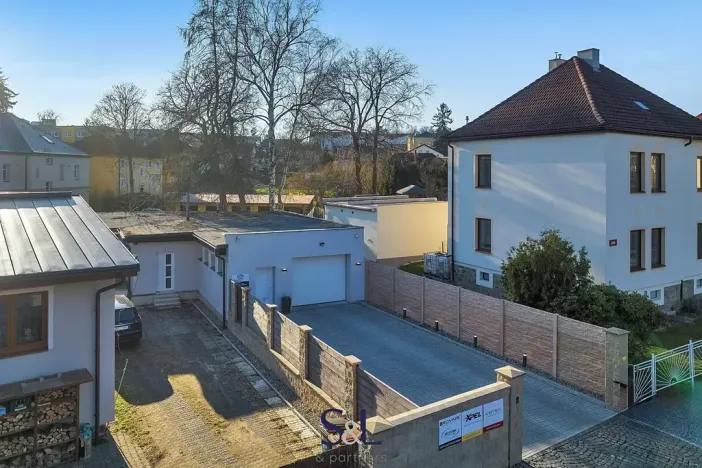 Prodej garáže, Nový Bor, Česká, 325 m2