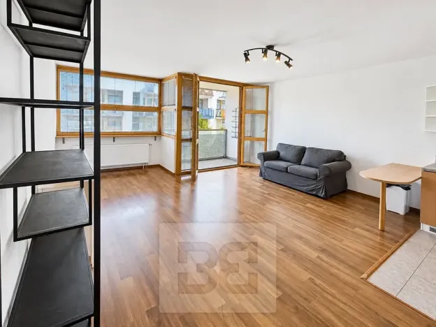 Pronájem bytu 1+kk, Praha - Smíchov, Tomkova, 33 m2
