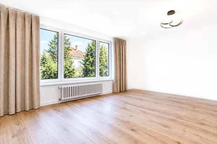 Prodej bytu 4+kk, Praha - Hodkovičky, Stavbařů, 85 m2