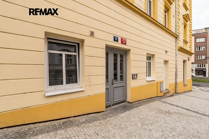 Pronájem bytu 2+kk, Praha - Břevnov, Heleny Malířové, 68 m2
