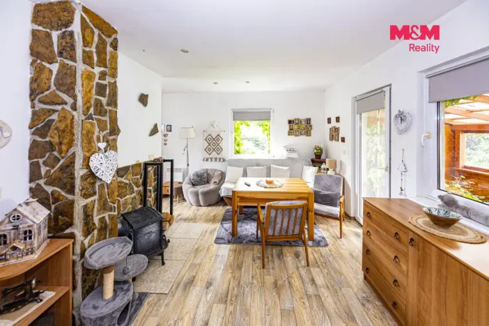 Prodej rodinného domu, Močovice, 50 m2