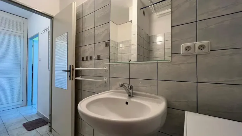 Prodej bytu 1+kk, Třeboň - Třeboň II, U Francouzů, 36 m2