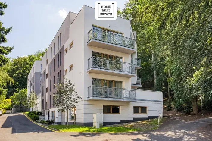 Prodej bytu 4+kk, Karlovy Vary, Šumavská, 171 m2