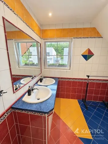 Prodej rodinného domu, Hostomice, Husova, 140 m2