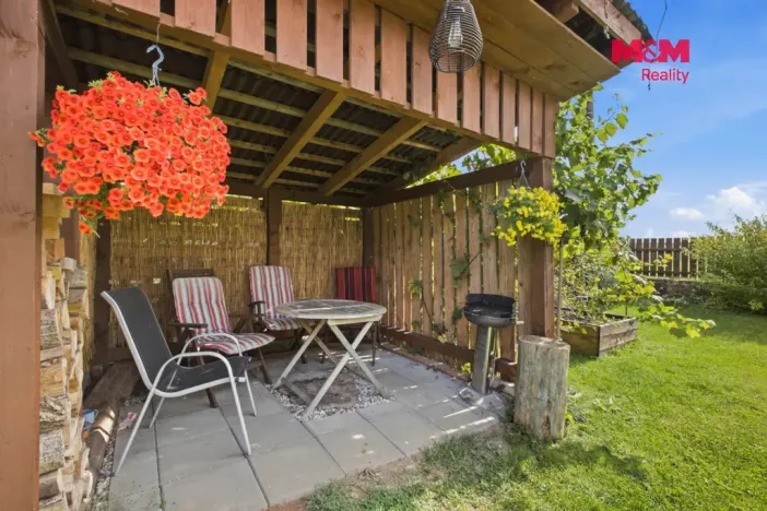 Prodej rodinného domu, Velečín, 90 m2