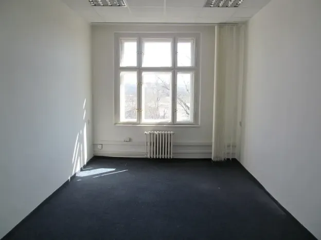 Pronájem kanceláře, Praha - Holešovice, Jablonského, 17 m2