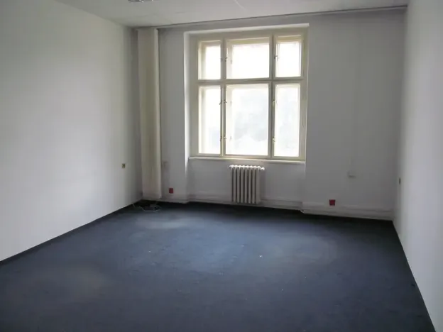 Pronájem kanceláře, Praha - Holešovice, Jablonského, 17 m2