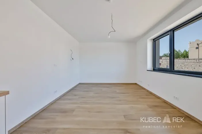 Prodej bytu 1+kk, Veselí nad Lužnicí, Budějovická, 40 m2