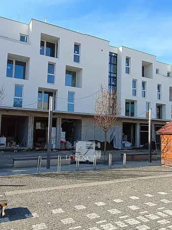 Pronájem bytu 2+kk, Veselí nad Moravou, náměstí Míru, 37 m2