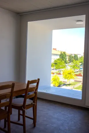 Prodej bytu 2+kk, Veselí nad Moravou, náměstí Míru, 35 m2