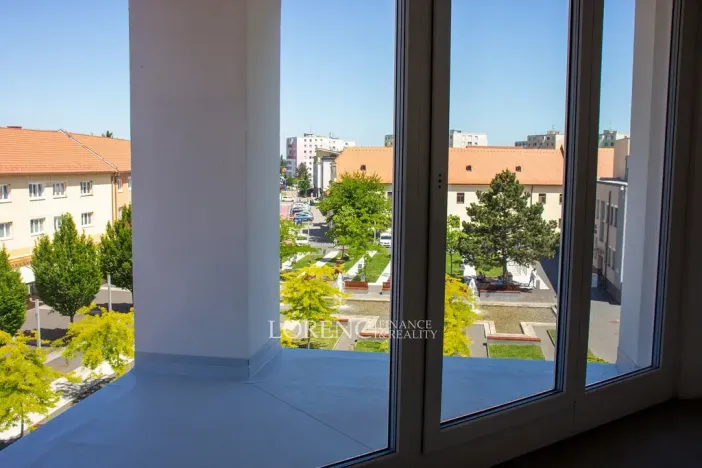 Prodej bytu 2+kk, Veselí nad Moravou, náměstí Míru, 35 m2