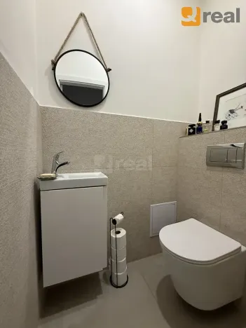 Prodej bytu 3+1, Liberec, Hanychovská, 113 m2