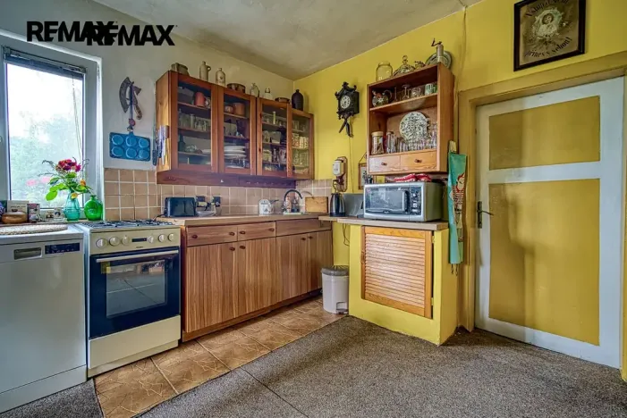 Prodej chalupy, Koberovy, 159 m2