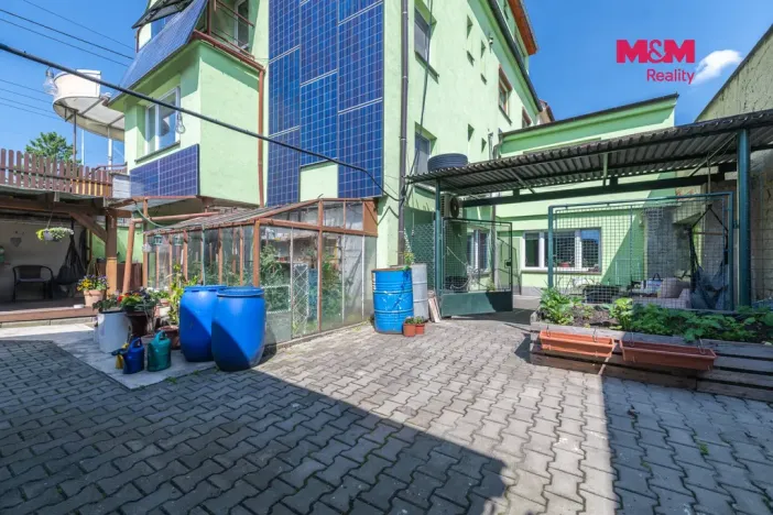 Prodej rodinného domu, Otrokovice - Kvítkovice, tř. Osvobození, 422 m2