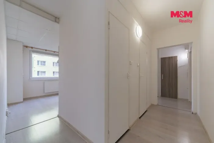 Prodej bytu 2+1, Karlovy Vary, Úvalská, 63 m2