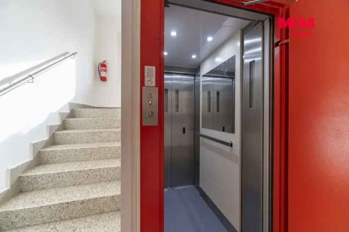 Prodej bytu 2+1, Karlovy Vary, Úvalská, 63 m2