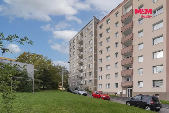 Prodej bytu 2+1, Karlovy Vary, Úvalská, 63 m2