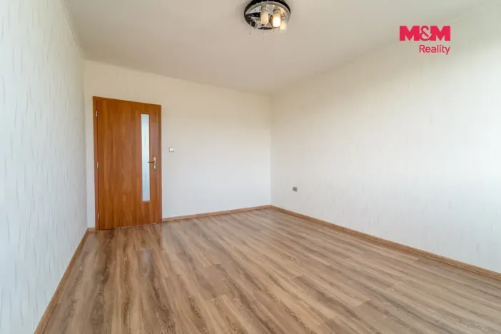 Pronájem bytu 3+1, Hrádek - Nová Huť, 1. máje, 67 m2