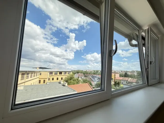 Pronájem bytu 2+kk, Brno - Židenice, Letní, 56 m2