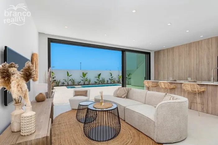 Prodej rodinného domu, Los Alcazares, Murcia, Španělsko, 109 m2
