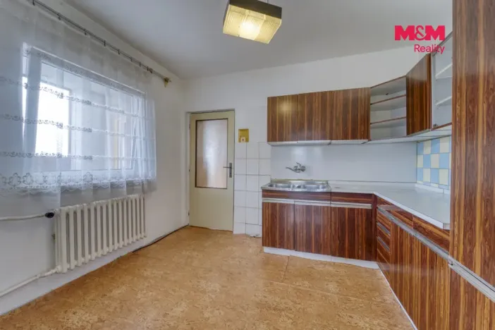 Prodej chalupy, Lubenec - Ležky, 170 m2