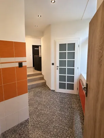 Pronájem komerční nemovitosti, Praha - Smíchov, Radlická, 76 m2