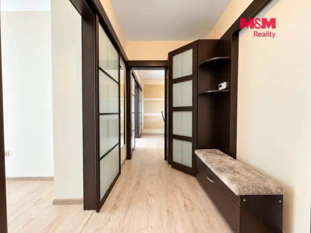 Prodej bytu 2+1, Karviná - Nové Město, Fučíkova, 58 m2