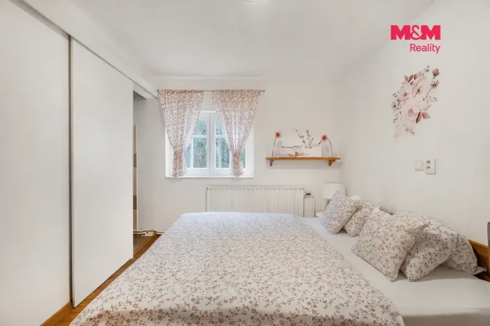 Prodej ubytování, Hřensko, 300 m2