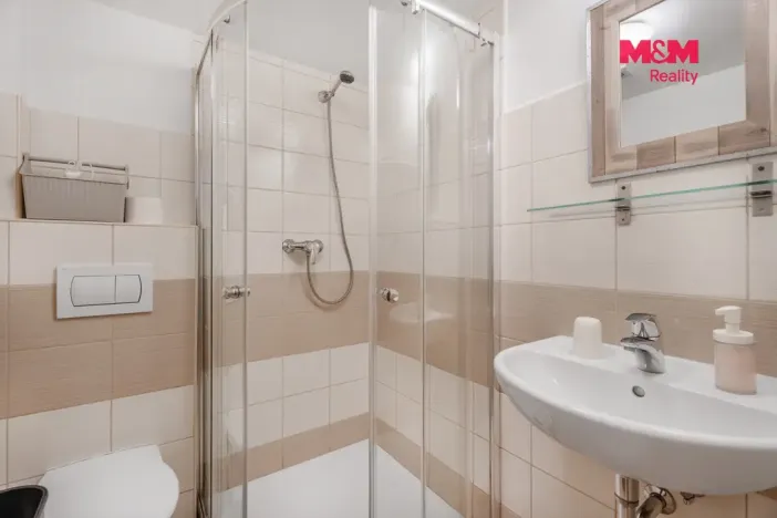 Prodej ubytování, Hřensko, 300 m2