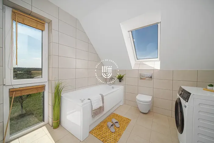 Prodej rodinného domu, Praha - Kolovraty, 120 m2