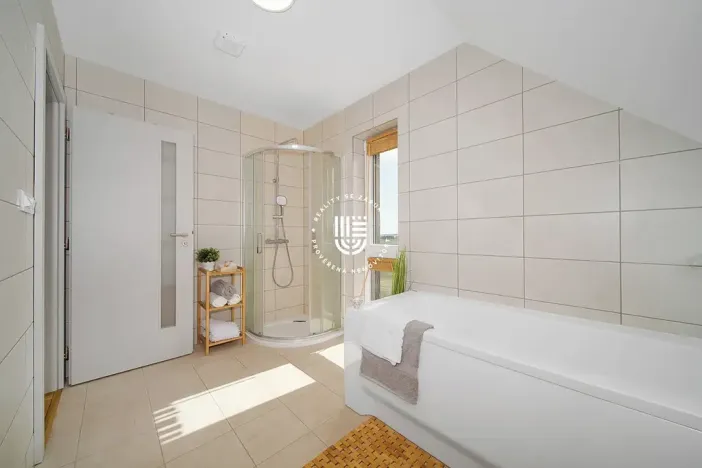 Prodej rodinného domu, Praha - Kolovraty, 120 m2