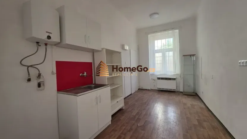 Pronájem obchodního prostoru, Praha - Vršovice, Žitomírská, 31 m2
