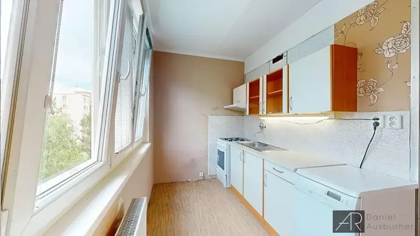 Prodej bytu 2+1, Praha - Kamýk, Šatrova, 52 m2