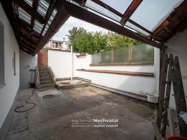 Pronájem rodinného domu, Holubice, 58 m2