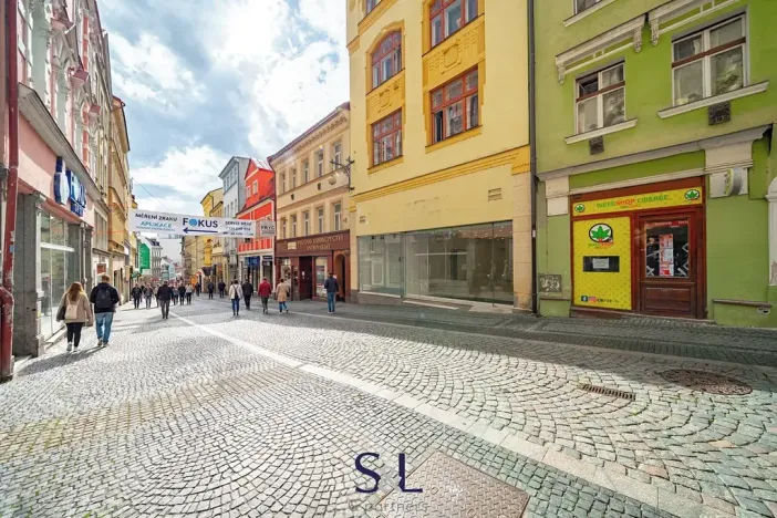 Pronájem obchodního prostoru, Liberec, Pražská, 339 m2