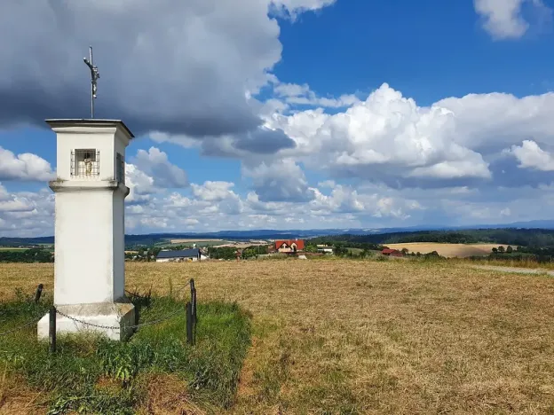Prodej pozemku pro bydlení, Měrotín, 4089 m2