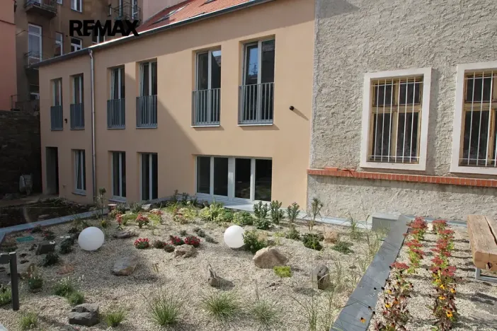 Pronájem bytu 1+kk, Kolín, Zlatá, 35 m2