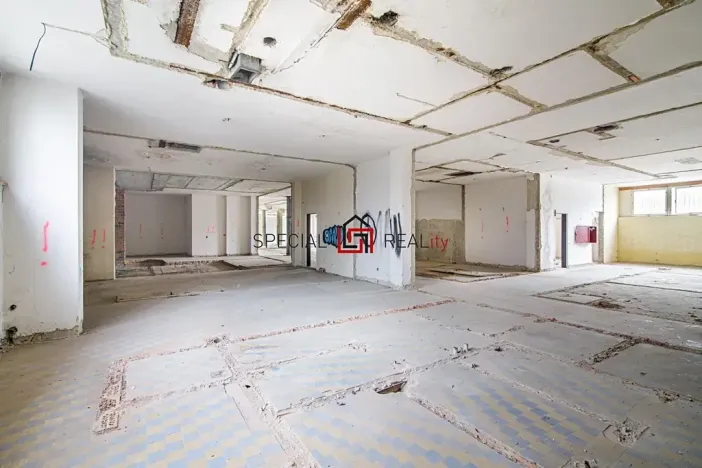 Prodej obchodního prostoru, Orlová, Masarykova třída, 1570 m2